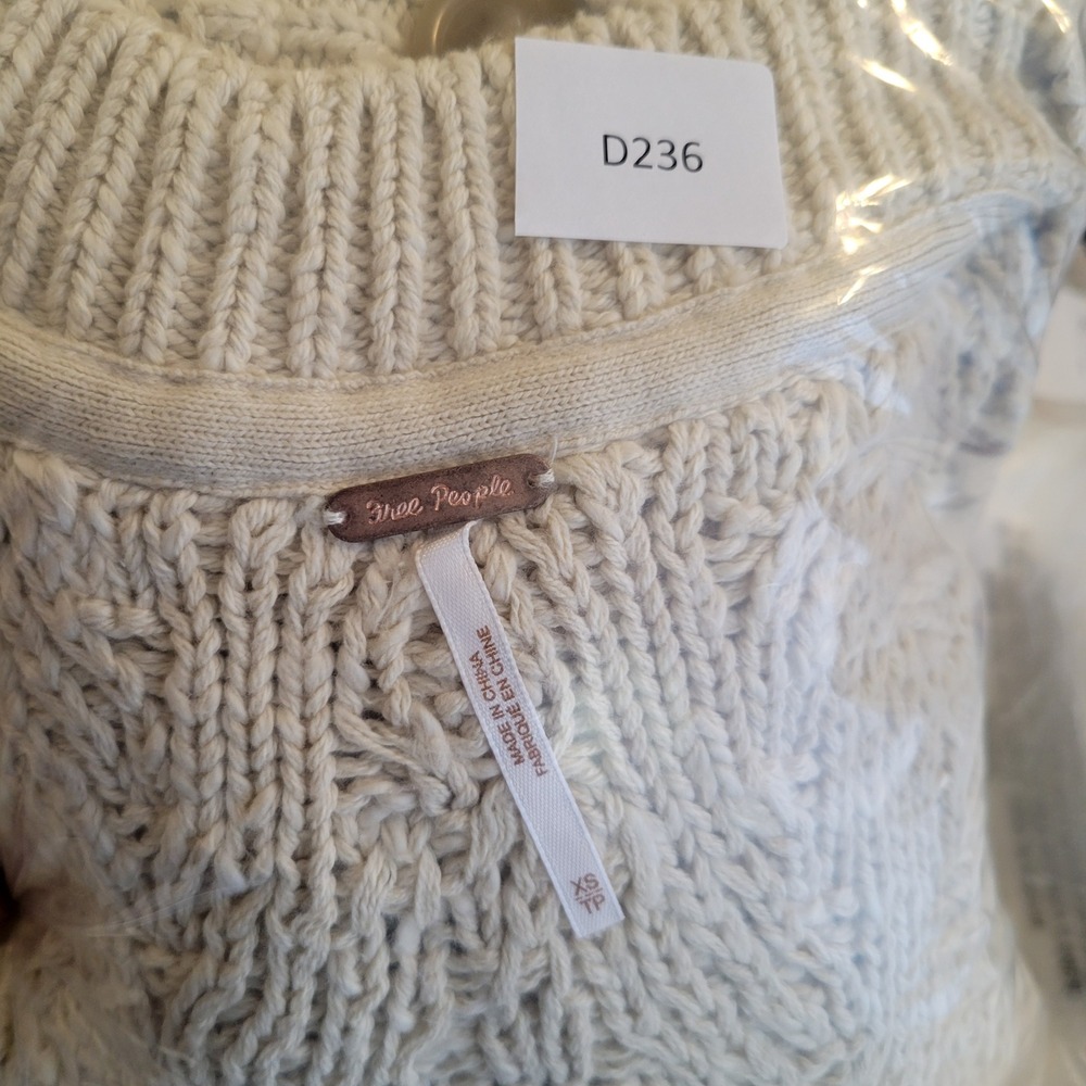 Free People Womens Montana Cable Knit Grandpa Cardigan Sweater Size XS Beige - Picture 10 of 10
